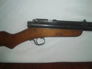 lot 274 image: BB Gun Cocks and Fires.