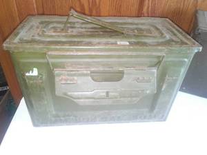 lot 283 image: Vintage Military Ammo Box, 50 Caliber, M2
