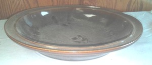 lot 300 image: Red Wing Pie Plate 11 in.