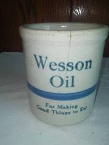 lot 304 image: Vintage Wesson Oil Stoneware Crock.
