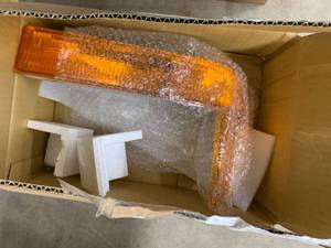 DORMAN PARK LAMP ASSEMBLY
