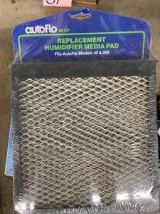 ASSORTED AIR FILTERS
