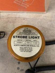 CAUTION STROBE LIGHT