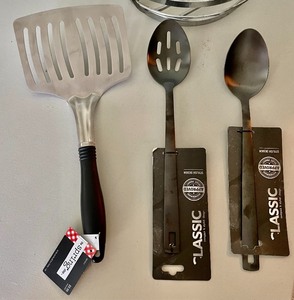 lot 99 image: Kitchen Rack and Utensils