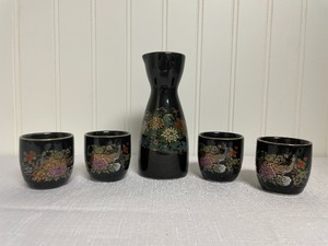 lot 56 image: Japanese Tea Set