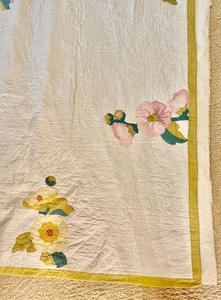 lot 114 image: Vintage Quilt Front
