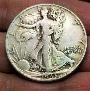 2 WALKING LIBERTY HALF DOLLARS 1943 1944-D