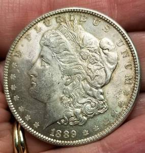 1889 MORGAN SILVER DOLLAR UNC