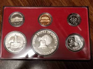 1975 US PROOF SET IN ORIGINAL PACKAGING