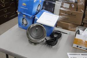 lot 131 image: Lot of (4) Dabmar Light Fixtures (in box)