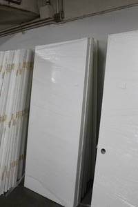 lot 224 image: Lot of (4) Primed Solid Wood Door Blanks