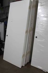 lot 266 image: Lot of (10) Primed Solid Wood Door Blank Right-Hand Swing