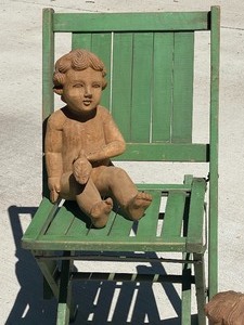 lot 22 image: Vintage Wooden Folding Chair and Two Wooden Hand Carved Cherubs