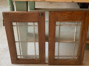 lot 163 image: Vintage Pair of Petite Leaded Windows