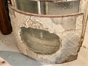 lot 189 image: Stunning Four Piece Architectural Salvage