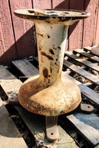 lot 239 image: Cast Iron Table Base