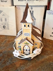 lot 260 image: Department 56 Dickens Village Houses