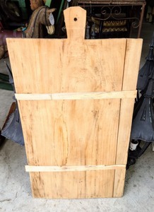 lot 268 image: Large Vintage Cutting Board