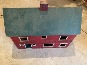 lot 201 image: Vintage Doll House