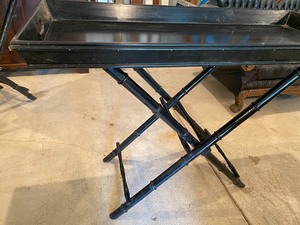 lot 204 image: Large Folding Black Tray Table w Lip
