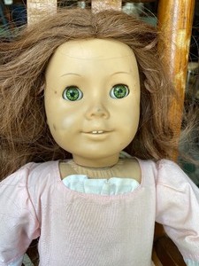 lot 214 image: Four American Girl Dolls