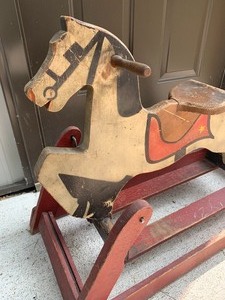lot 229 image: Vintage Hobbie Toddler Racing Horse