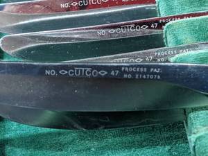 lot 5 image: Set of 8 Vintage CUTCO Steak Knives #47 with Original Wood Box