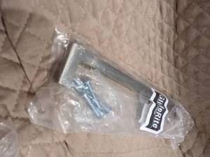 lot 80 image: Glide Rite 7-916 Inch Center to Center Solid Square Bar Pull Cabinet Hardware Handles (9)