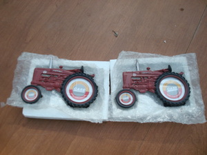 lot 140 image: Tractor Picture Frames