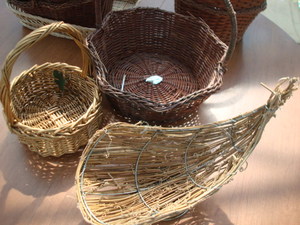 lot 145 image: Baskets