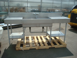 lot 165 image: Stainless Sink