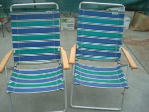lot 179 image: Beach Chairs