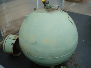 lot 185 image: Bobber Style Propane Tank