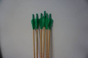 lot 39 image: 6 -  Indian Archery 28 Cedar Target Arrows