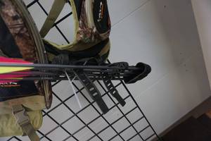lot 108 image: The Game Plan X Bolt Cross Bow Back Pack With Quiver