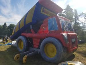 lot 327 image: 14 X 29 X 18  Jump Truck Combo Bouncer with Slide