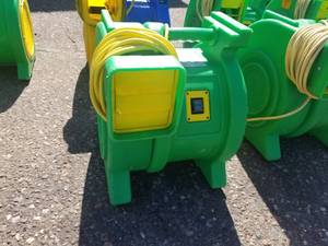 lot 380 image: B-Air Kodiak  1 HP Bounce House Blower, Green