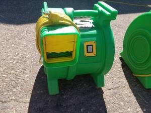lot 398 image: B-Air Kodiak  1 HP Bounce House Blower, Green