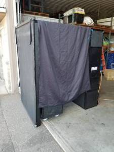 lot 355 image: Commercial Deluxe Enclosed Photo Booth with bench