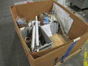 lot 18 image: Box of Misc. Items