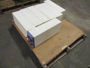 lot 22 image: Type P100-25 Batteries Lot of 7