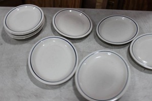 Oval China Dinner Dishes 11 12 Long X 9 Wide Lot Of 6 Dishes.