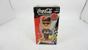 lot 20 image: Nascar Coca Cola Racing Family Dale Jarrett Bobble Head