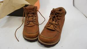lot 25 image: Mens All Leather Upper Shoe Boots