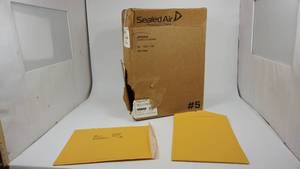 lot 54 image: Jiffylite Cushioned Mailers