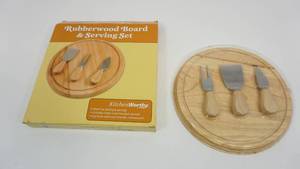 lot 126 image: Kitchen Worthy Rubberwood Board & Serving Set