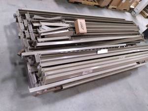 lot 21 image: Extreme Garage Racking (2) uprights...