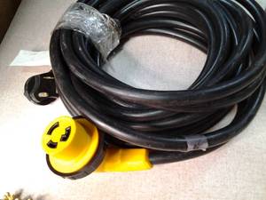 lot 30 image: Epicord 600V RV Power Cord See Pho...