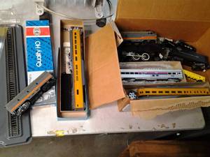 lot 46 image: Con-Cor HO passenger cars, Model tr...