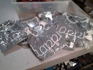 lot 72 image: (8) XXL Happy Ladies 34 Sleeve Shi...